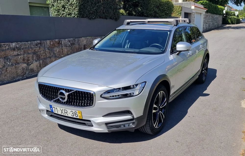 Volvo V90 Cross Country - 5