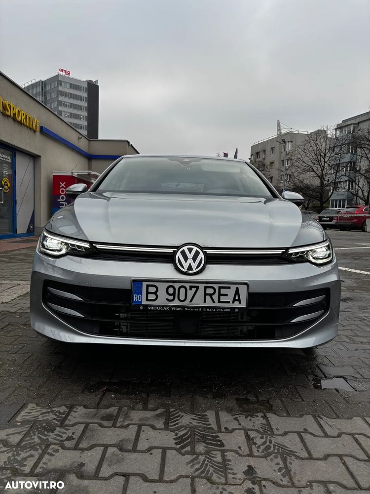 Volkswagen Golf 1.5 eTSI DSG MHEV Life - 2