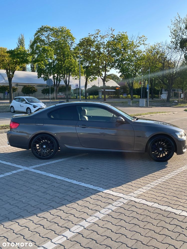 BMW Seria 3 - 12
