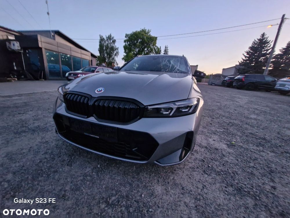 BMW Seria 3 320e xDrive M Sport - 3
