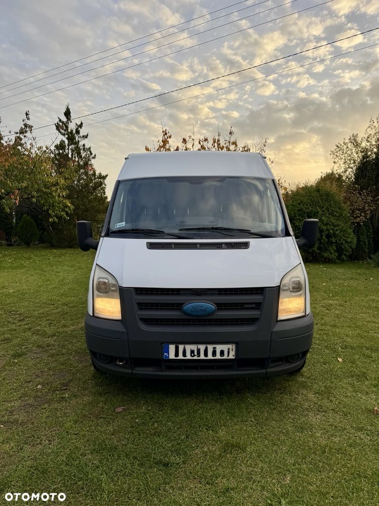 Ford Transit - 18