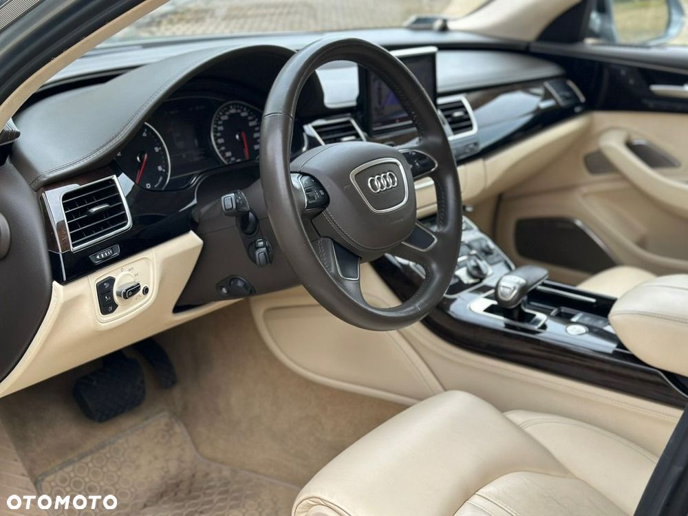 Audi A8 - 18