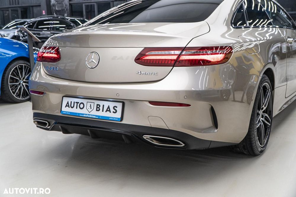 Mercedes-Benz E 450 Coupe 4MATIC Aut. - 12