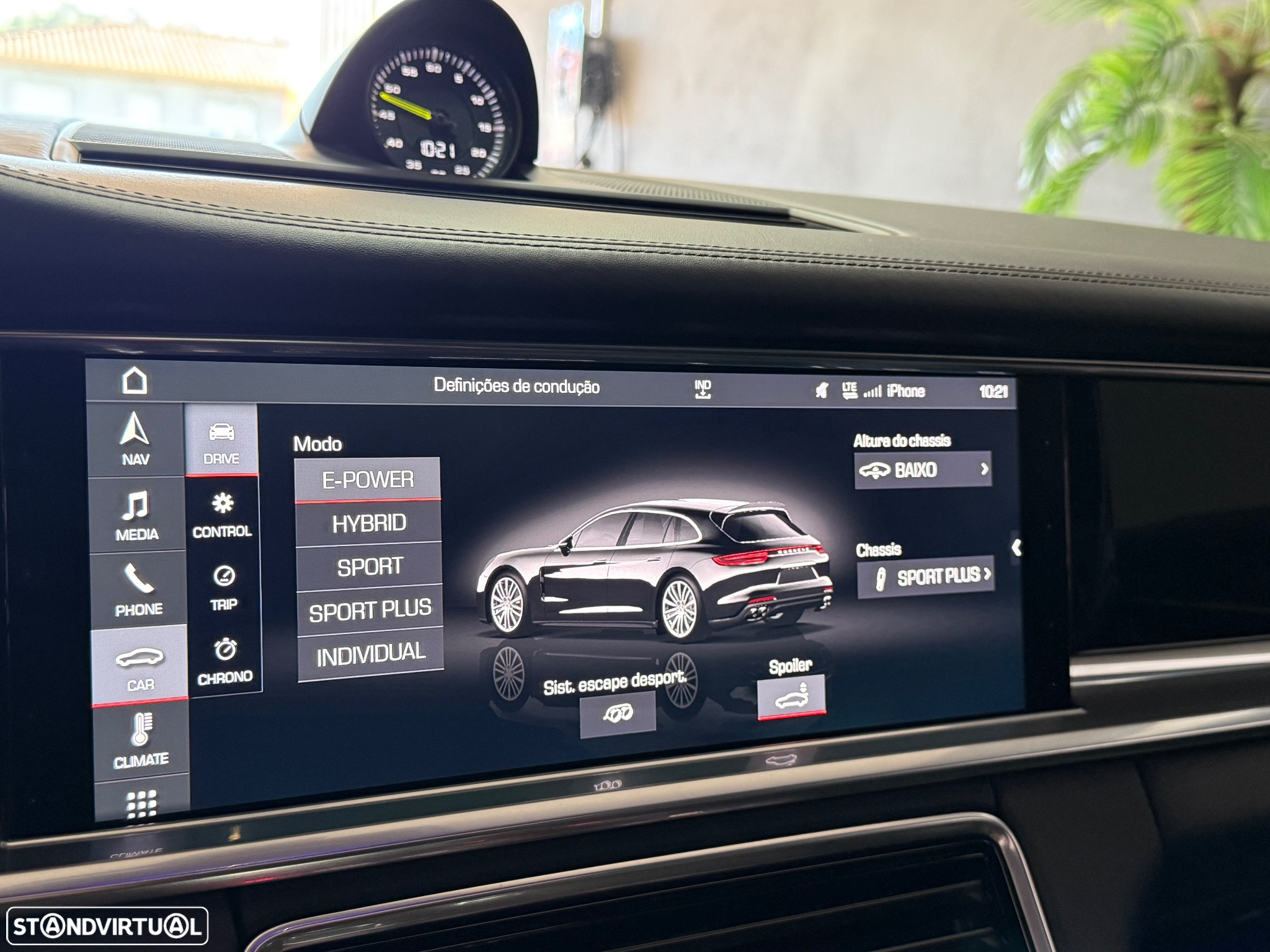 Porsche Panamera Sport Turismo 4 E-Hybrid 10 Years Edition - 13
