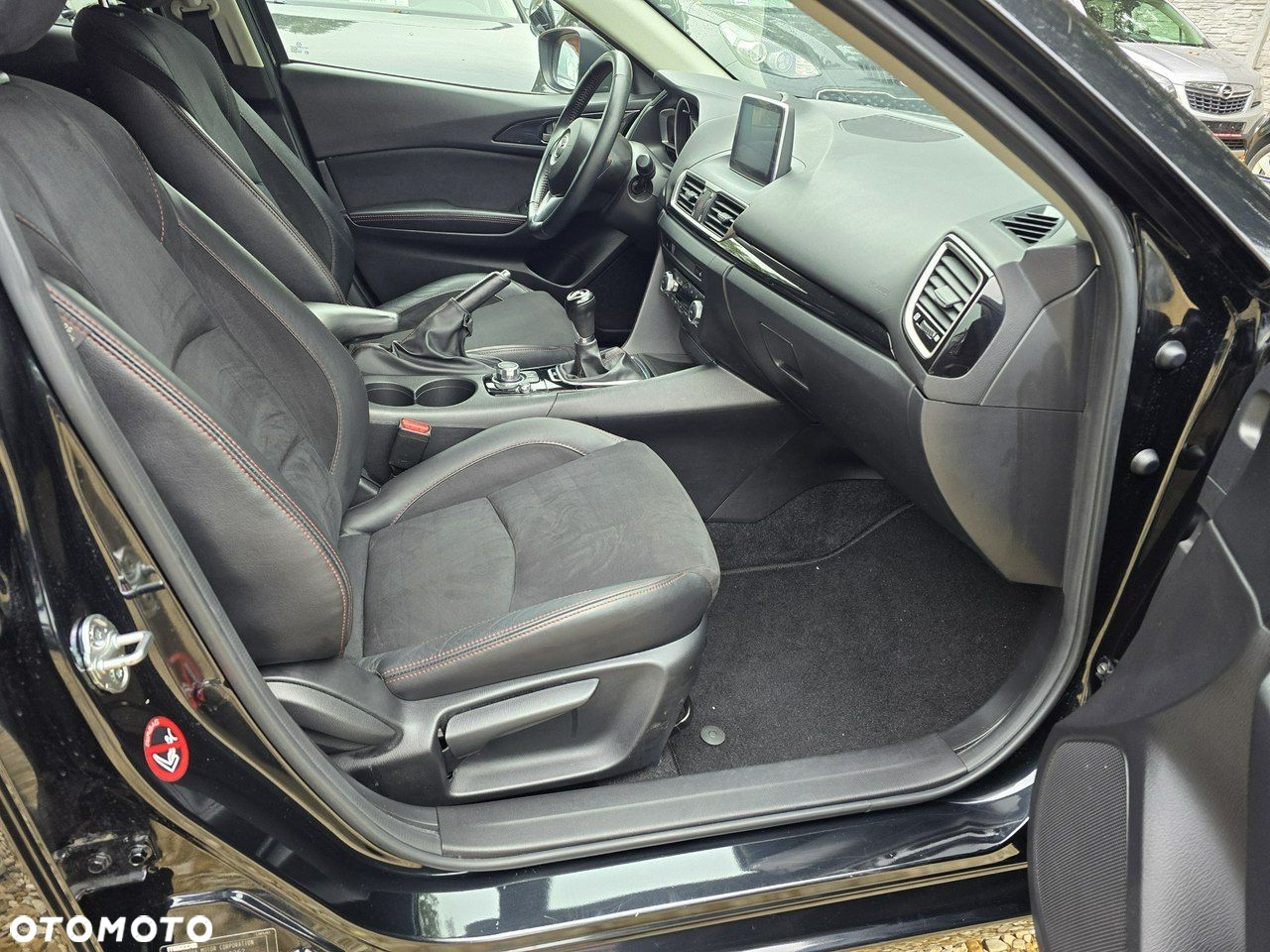 Mazda 3 SKYACTIV-G 120 NAKAMA - 9