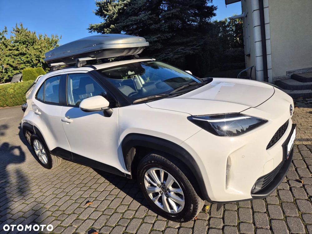 Toyota Yaris Cross Hybrid 1.5 Comfort 4x4 - 11