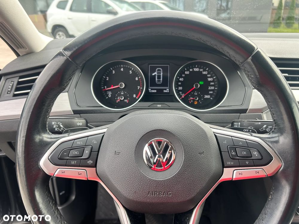Volkswagen Passat 1.5 TSI EVO Business DSG - 10