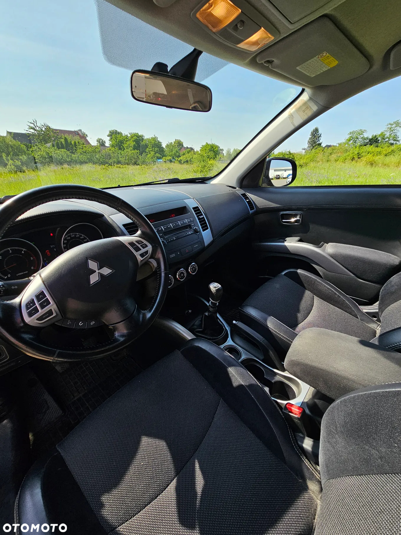 Mitsubishi Outlander 2.2 DID Intense EU5 - 15
