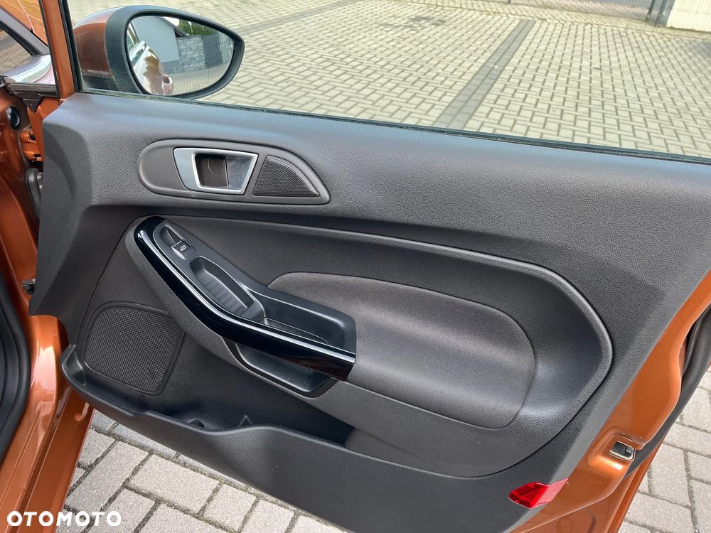 Ford Fiesta 1.0 EcoBoost Titanium - 22