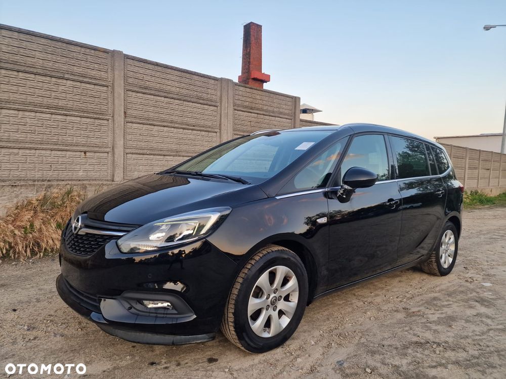 Opel Zafira 1.6 CDTI Cosmo - 1