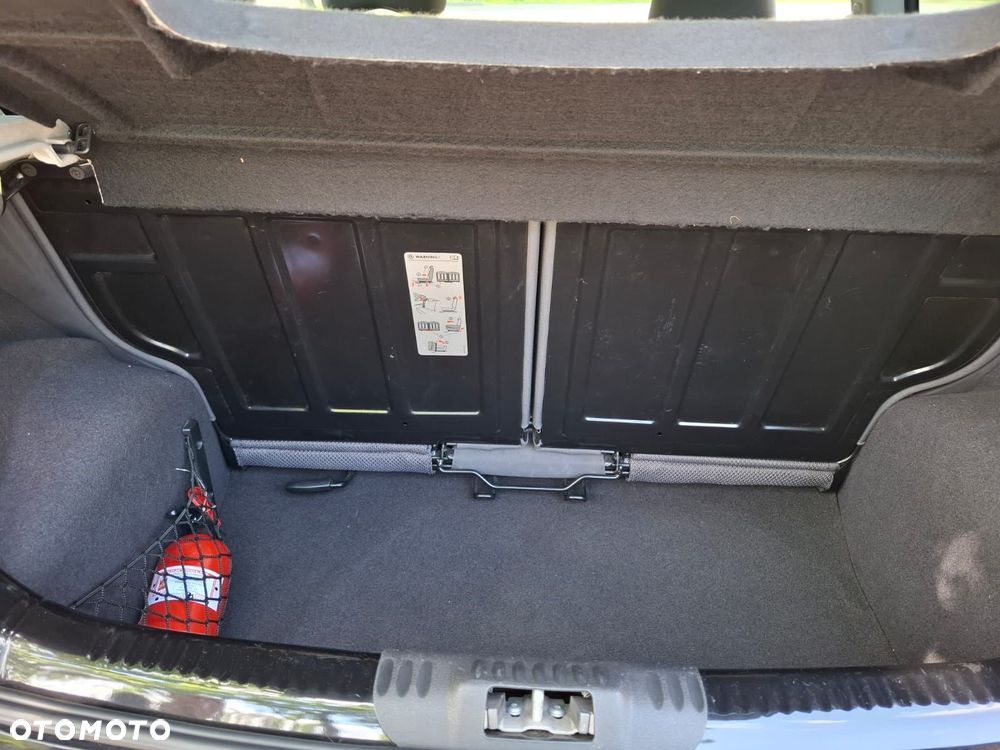 Volkswagen Fox 1.2 - 10