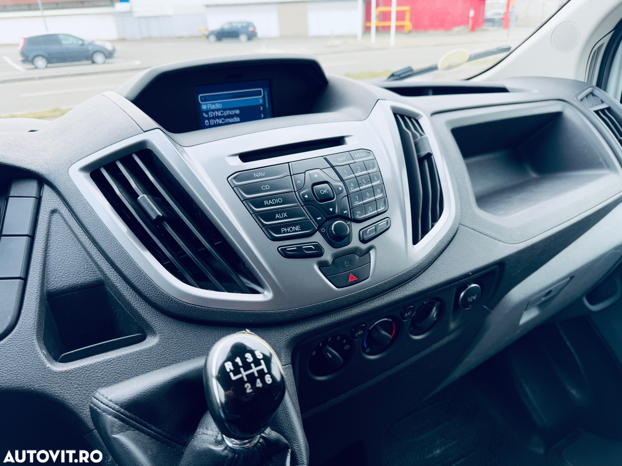 Ford Transit 310 L2H2 VA Trend - 30