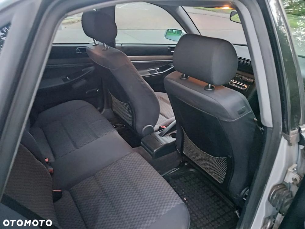 Audi A4 - 11