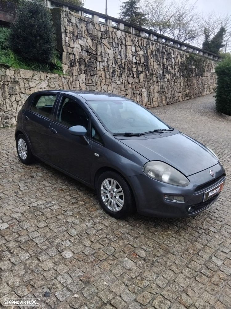 Fiat Punto 1.3 M-Jet Lounge S&S - 3