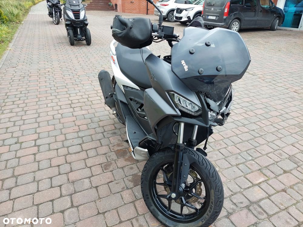 Aprilia SR - 10