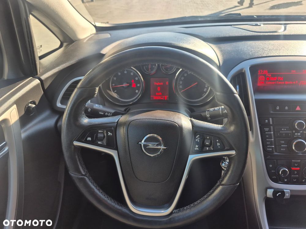 Opel Astra 1.4 Turbo - 13