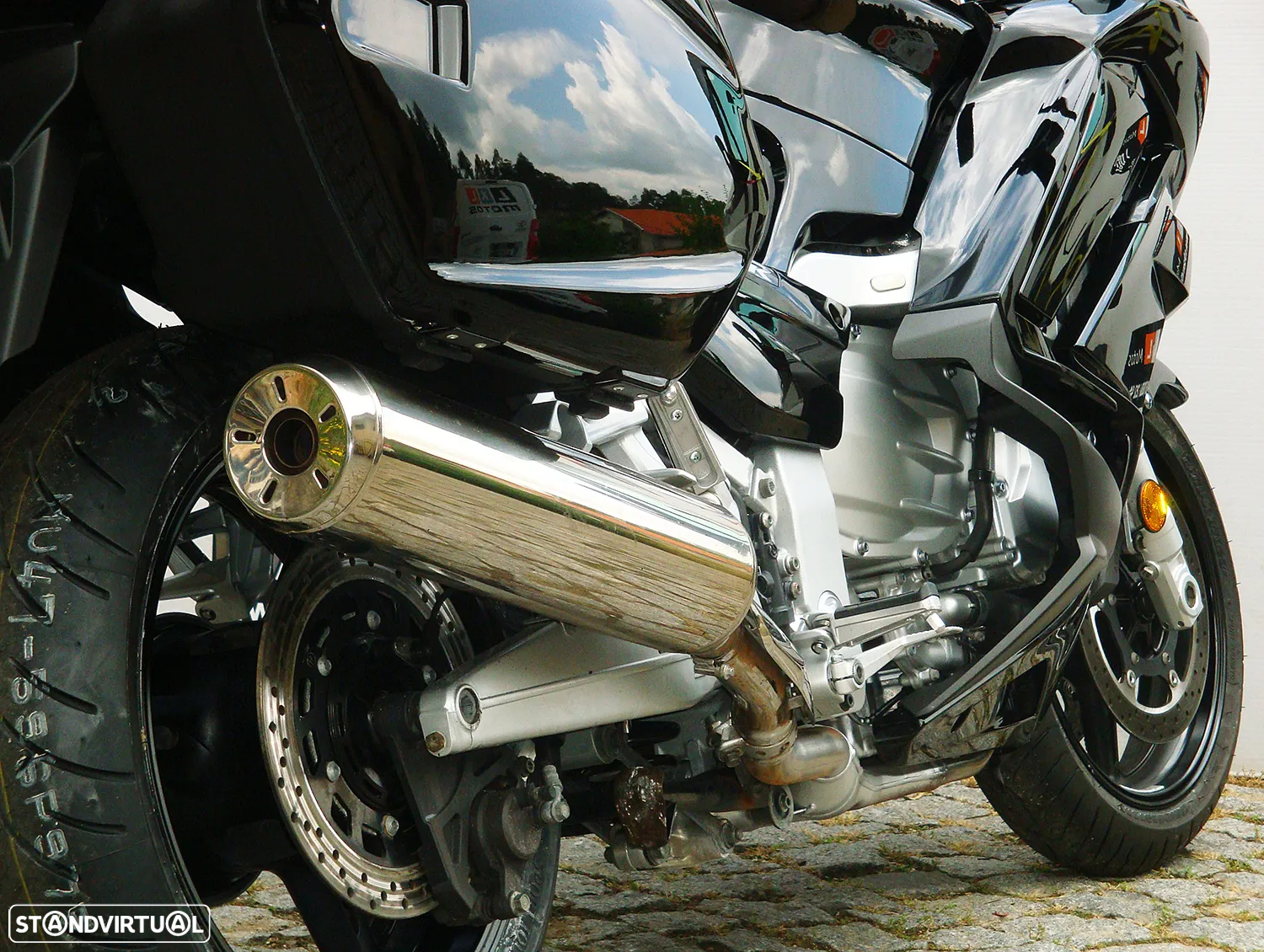 Yamaha FJR 1300 - 17