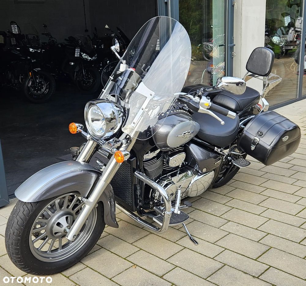 Suzuki VL 800 Volusia - Boulevard C50 - 12