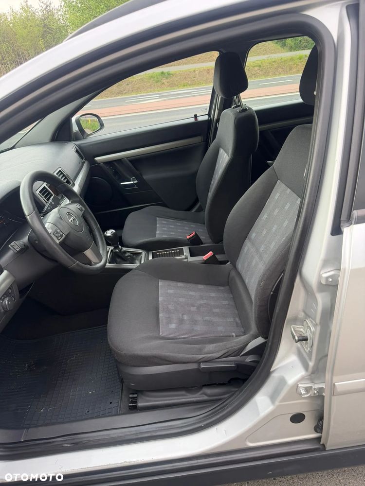 Opel Vectra 1.9 CDTI Cosmo - 12
