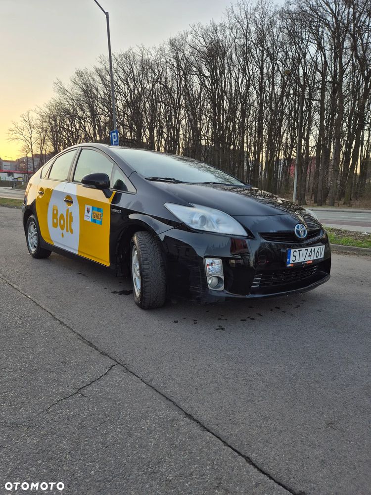 Toyota Prius - 2