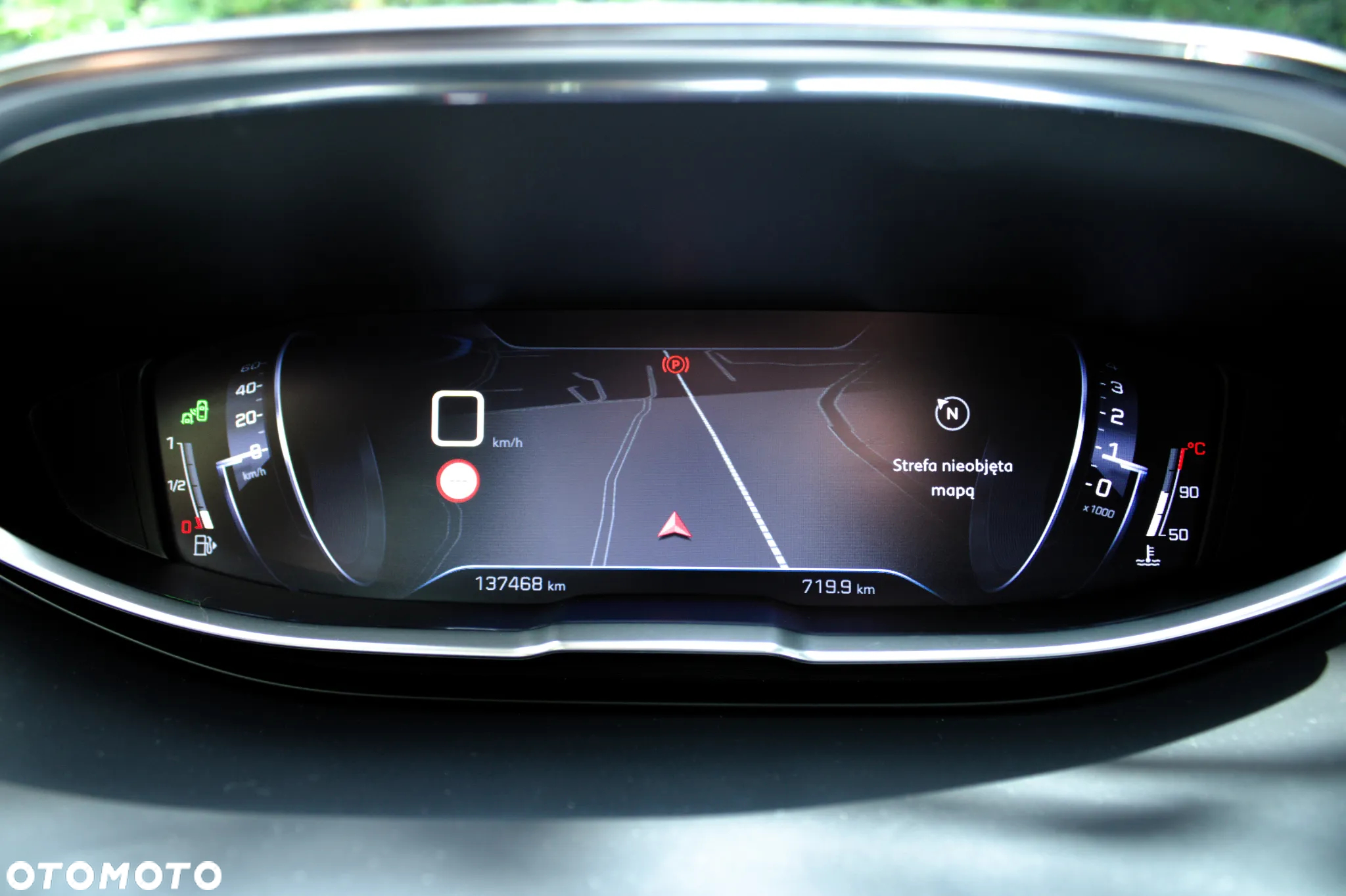 Peugeot 5008 2.0 BlueHDi Allure 7os - 29