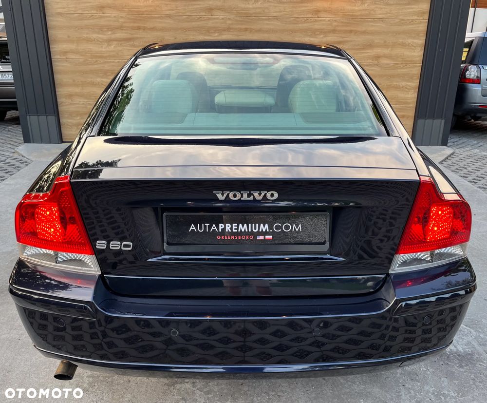 Volvo S60 2.4D Momentum - 22