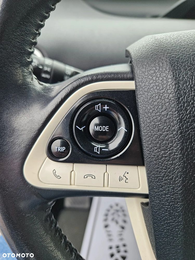 Toyota Prius Hybrid Comfort - 23