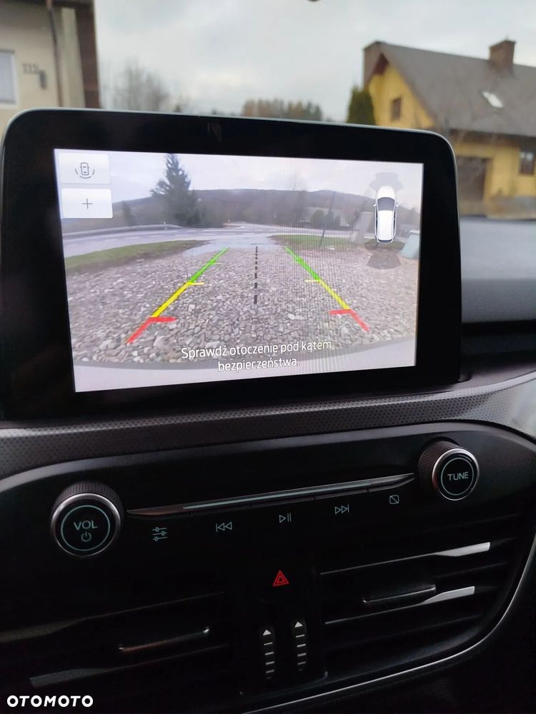 Ford Focus 1.5 EcoBlue Titanium Business - 18