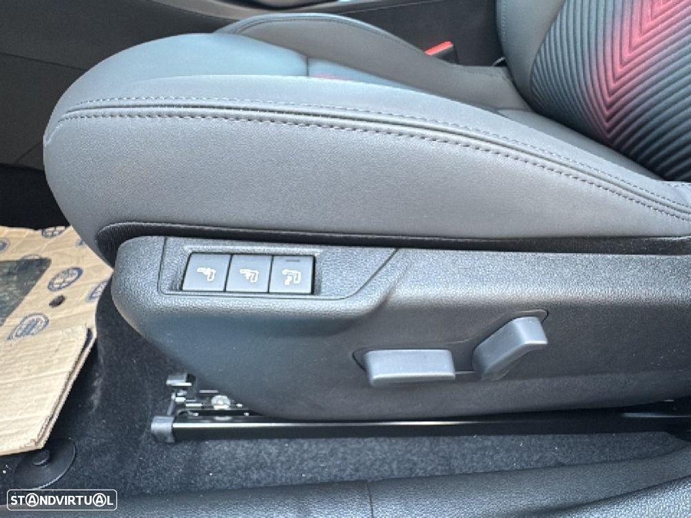 Alfa Romeo Junior 1.2 Speciale eDCT6 - 14