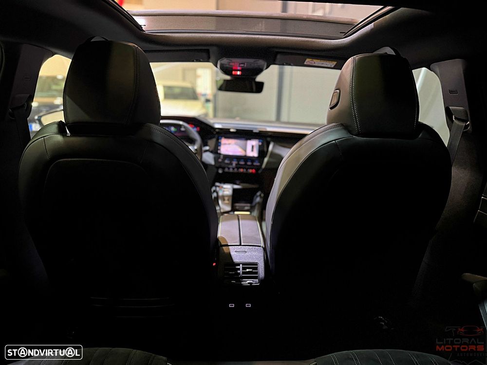 Peugeot 408 1.6 Hybrid GT e-EAT8 - 38