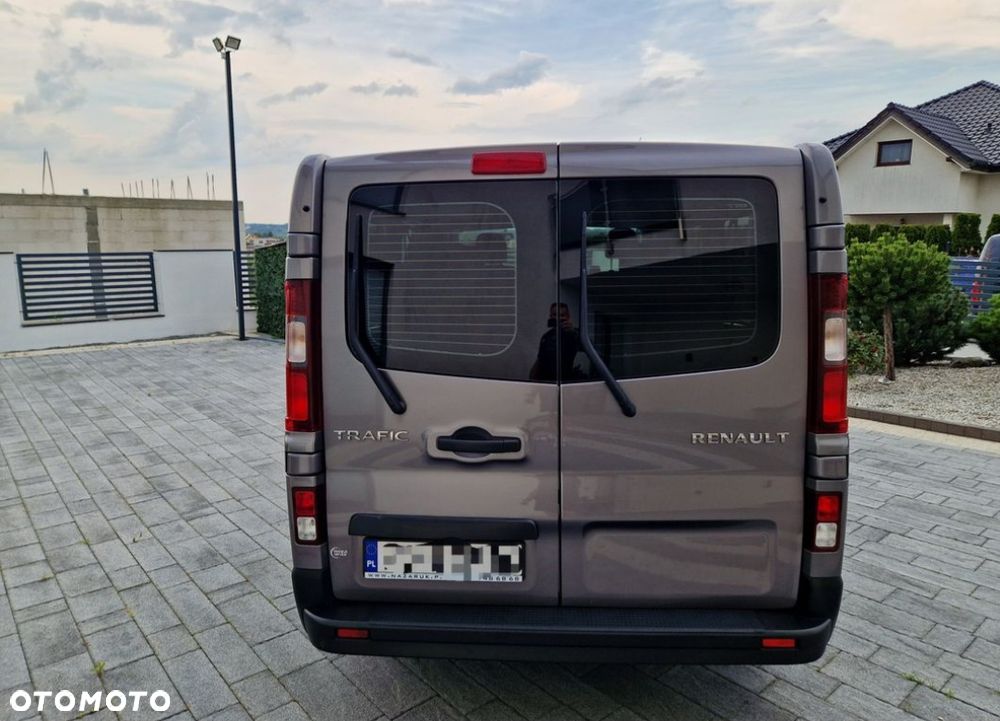 Renault Trafic - 17