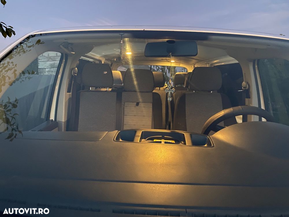Volkswagen Transporter - 9