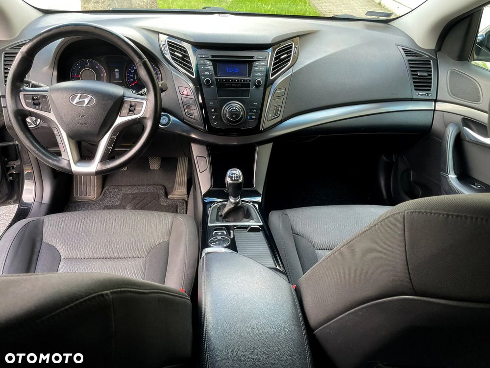 Hyundai i40 1.7 CRDi Comfort + - 12