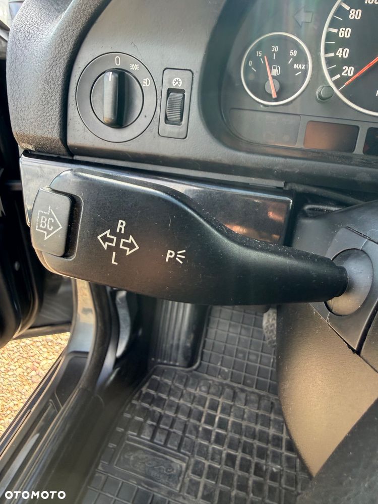 BMW Seria 5 - 23