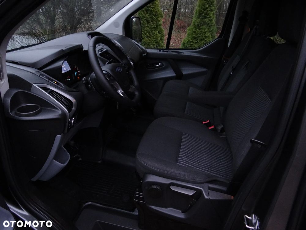 Ford Transit Custom - 31