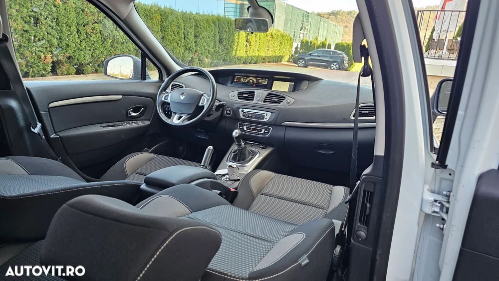 Renault Scenic ENERGY TCe 115 S&S Xmod Paris - 15