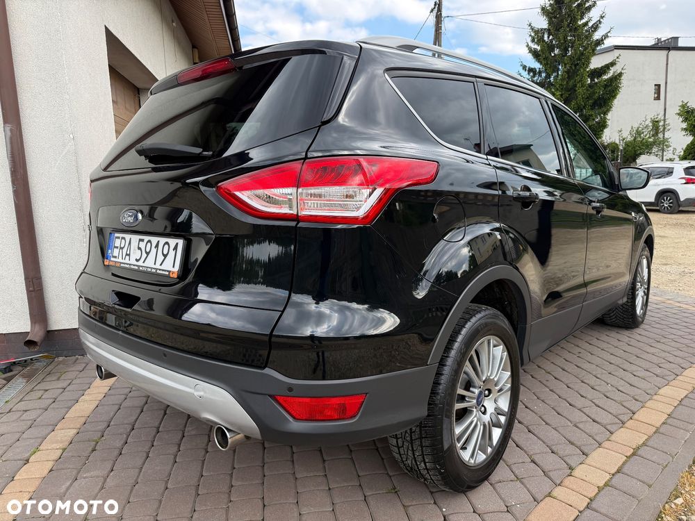 Ford Kuga 2.0 TDCi 2x4 Titanium - 30
