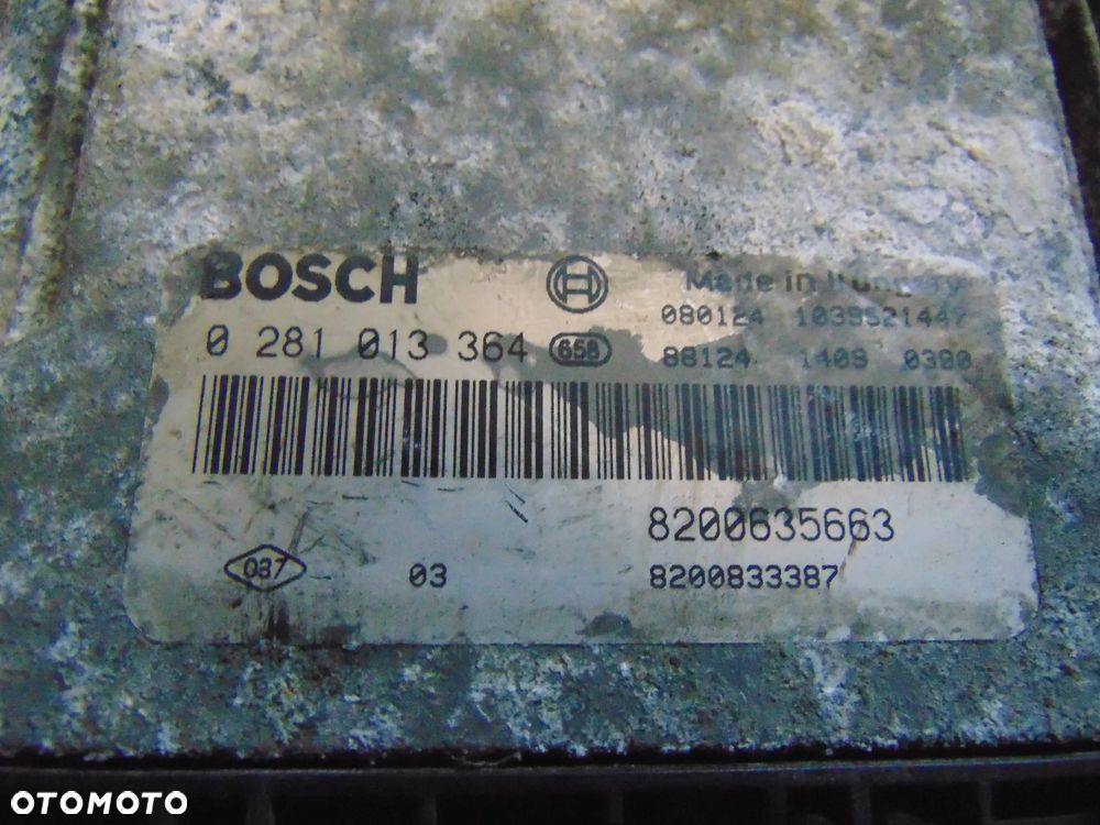 Sterownik silnika master 2 2,5 DCI 0281013364 - 2