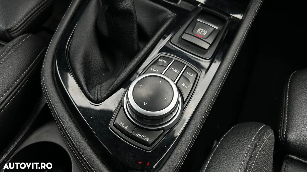BMW Seria 2 216i - 12