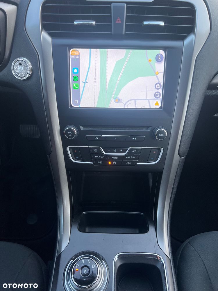 Ford Fusion - 6