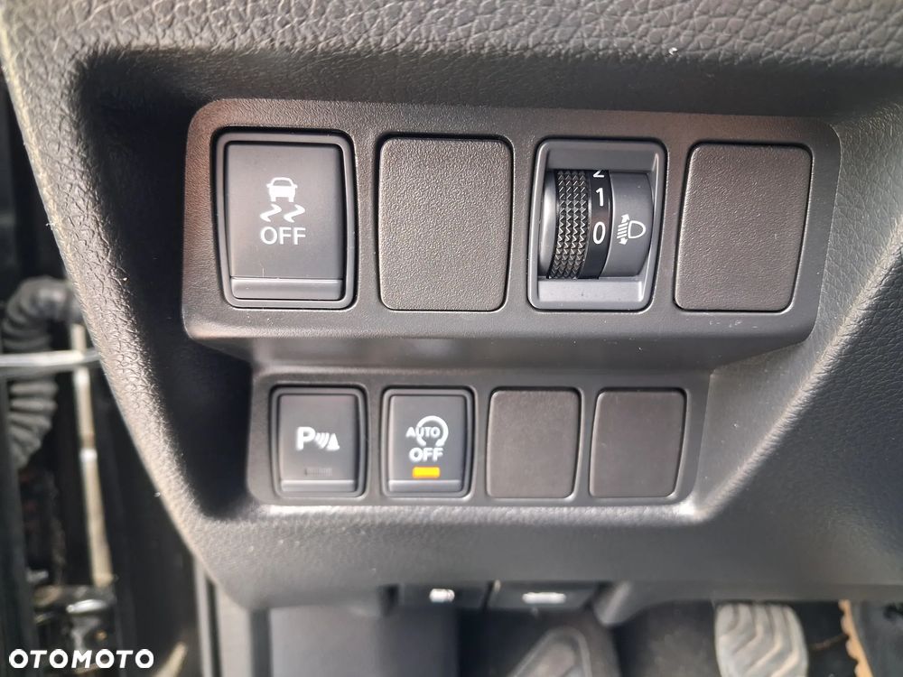 Nissan Qashqai 1.2 DIG-T N-Connecta - 27