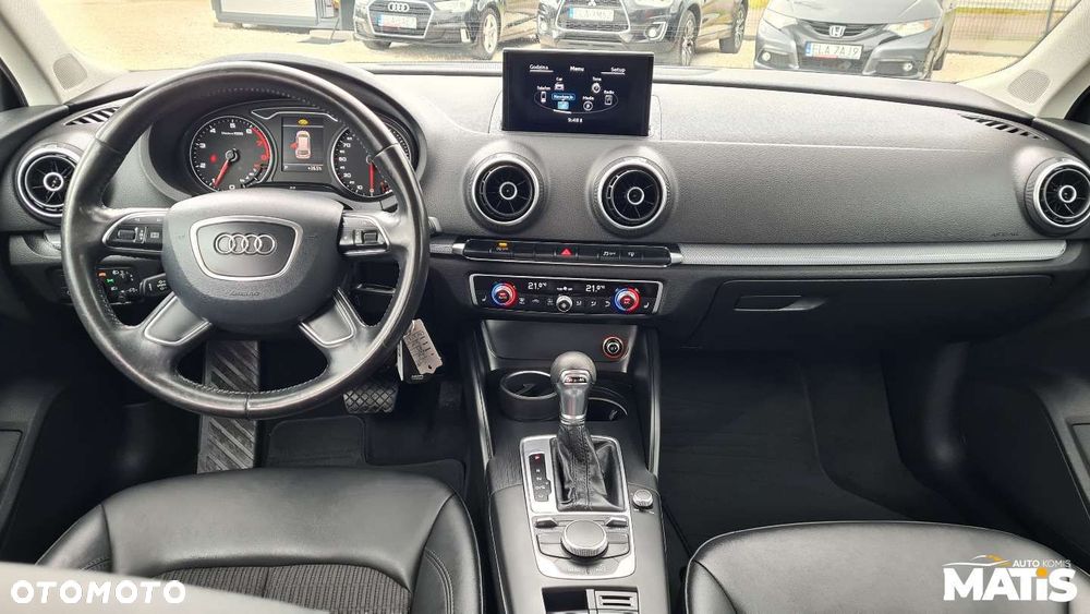 Audi A3 Sportback - 4