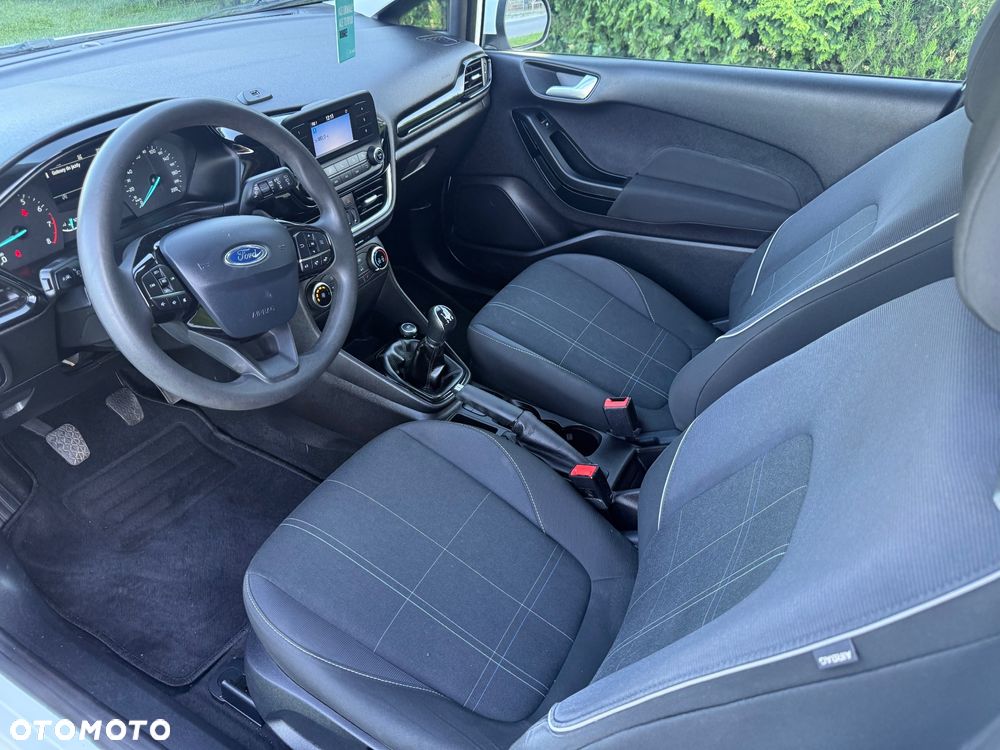 Ford Fiesta 1.1 S&S COOL&CONNECT - 8