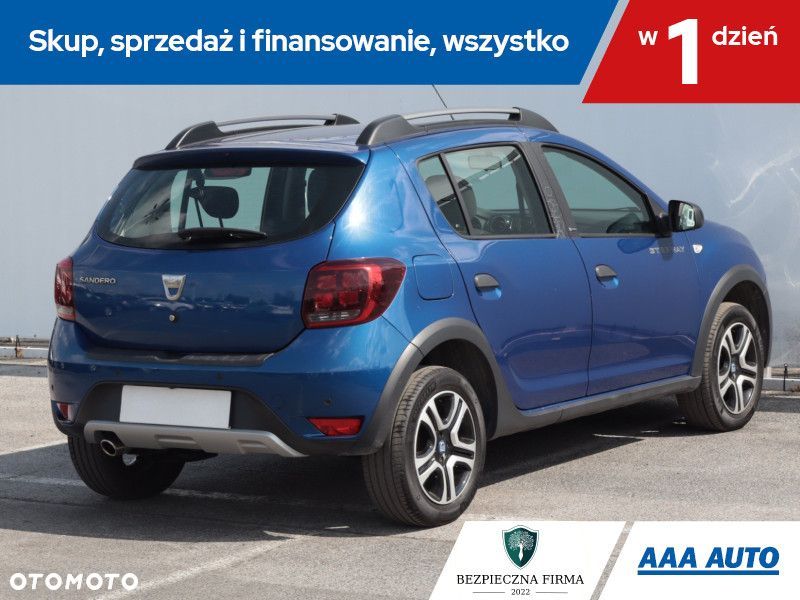 Dacia Sandero - 7