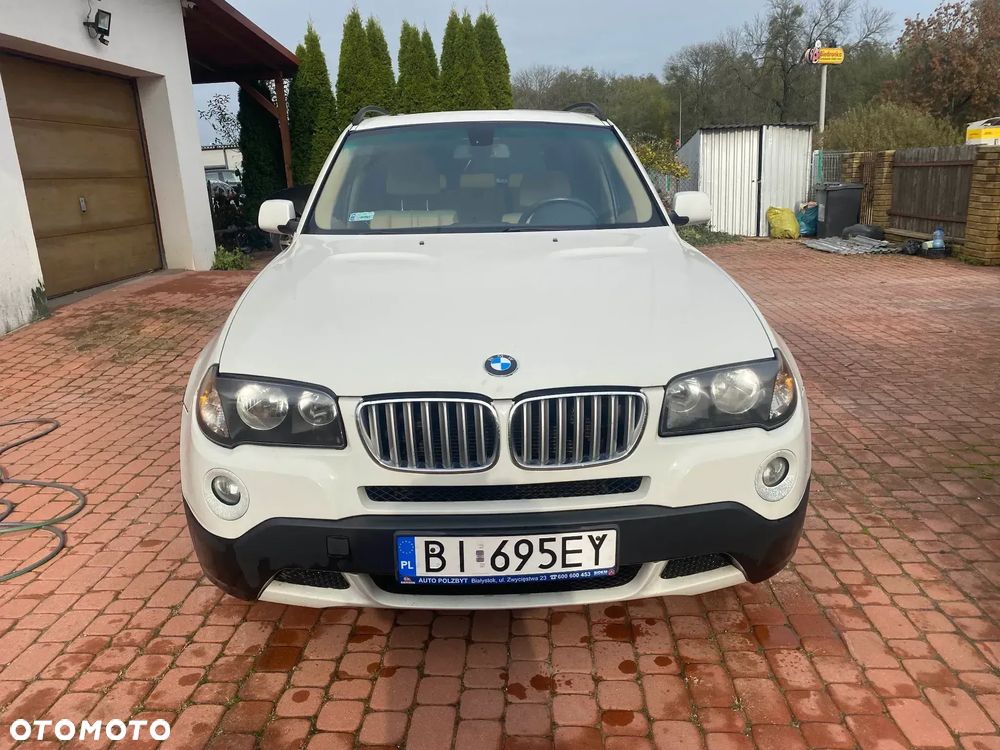 BMW X3 3.0si - 1