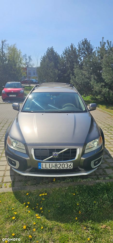 Volvo XC 70 - 1