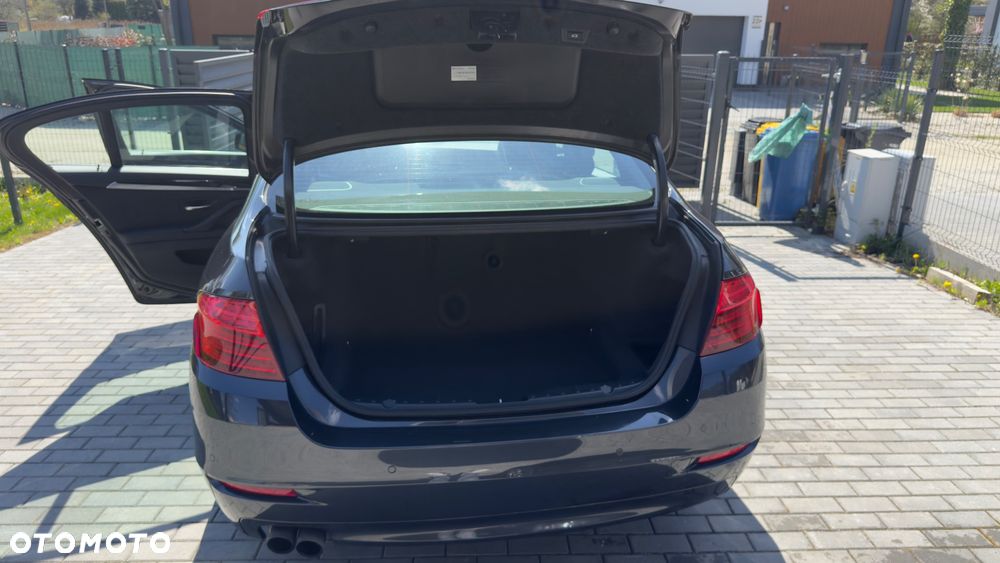 BMW Seria 5 528i xDrive Modern Line - 5