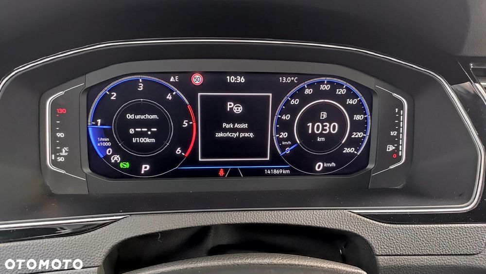 Volkswagen Passat - 17