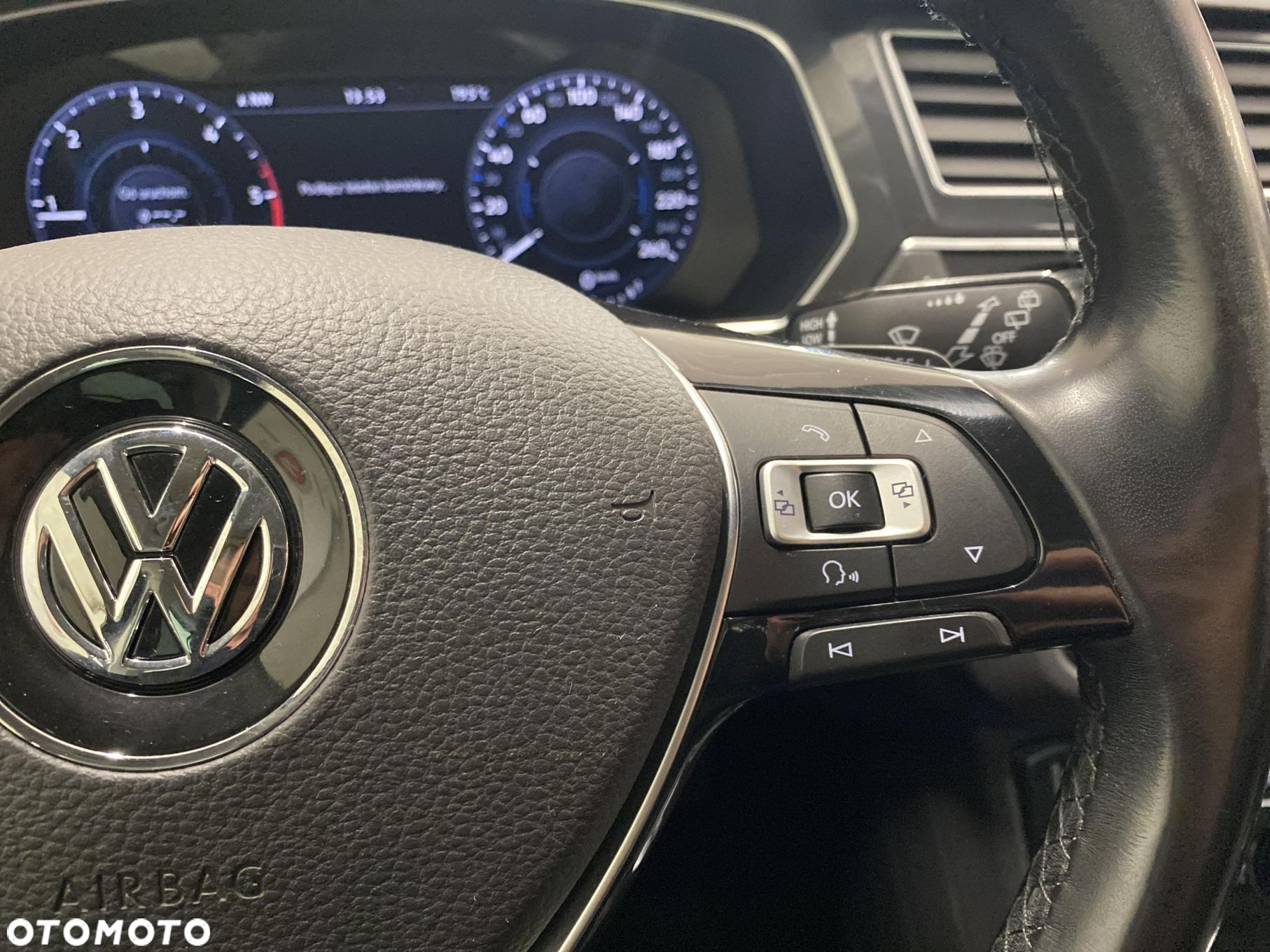 Volkswagen Tiguan - 18