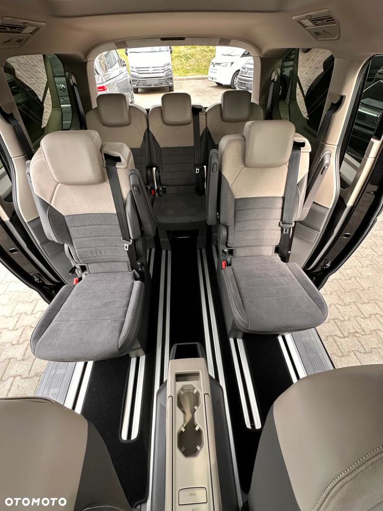 DYWANIKI TYŁ WELUR antracyt VW MULTIVAN T7 L1 - 2